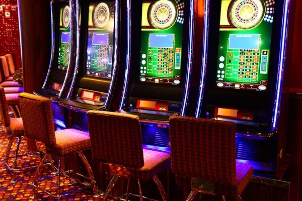 Live casino tables displayed on momo mobile app with blackjack and roulette options